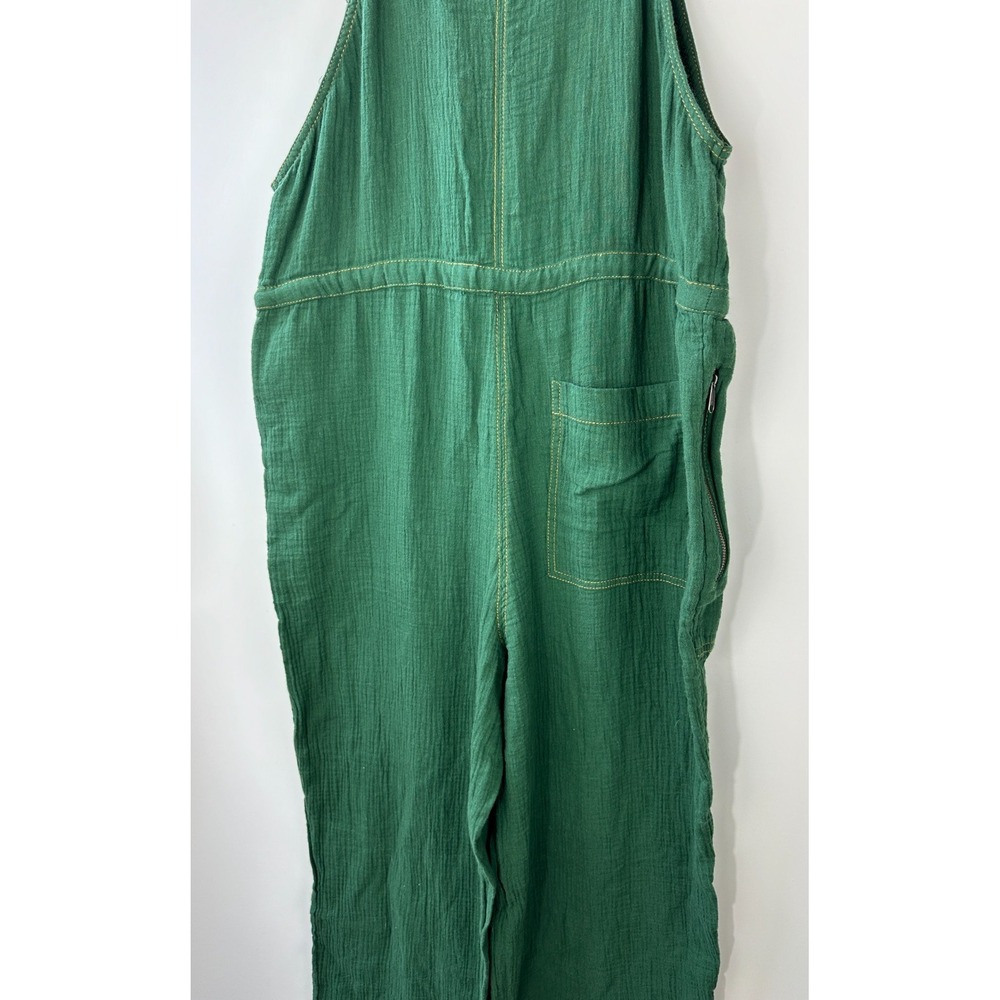 Urban Outfitters Tina Textured Gauze Jumpsuit Green Wide Leg One Piece Medium - Picture 13 of 16
